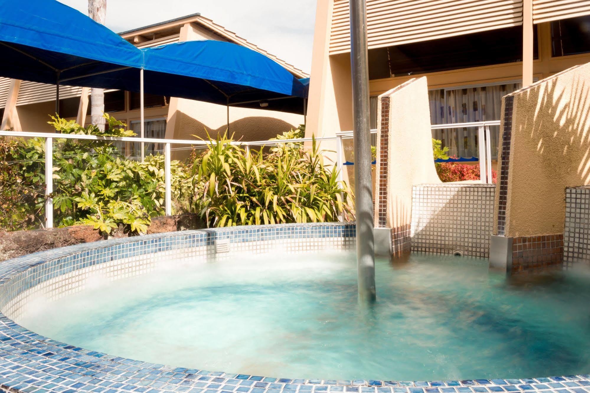 Oasis Beach Motel Taupo Ngoại thất bức ảnh